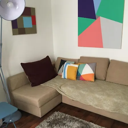 Apartment Charming Close To Emily's Spots In *